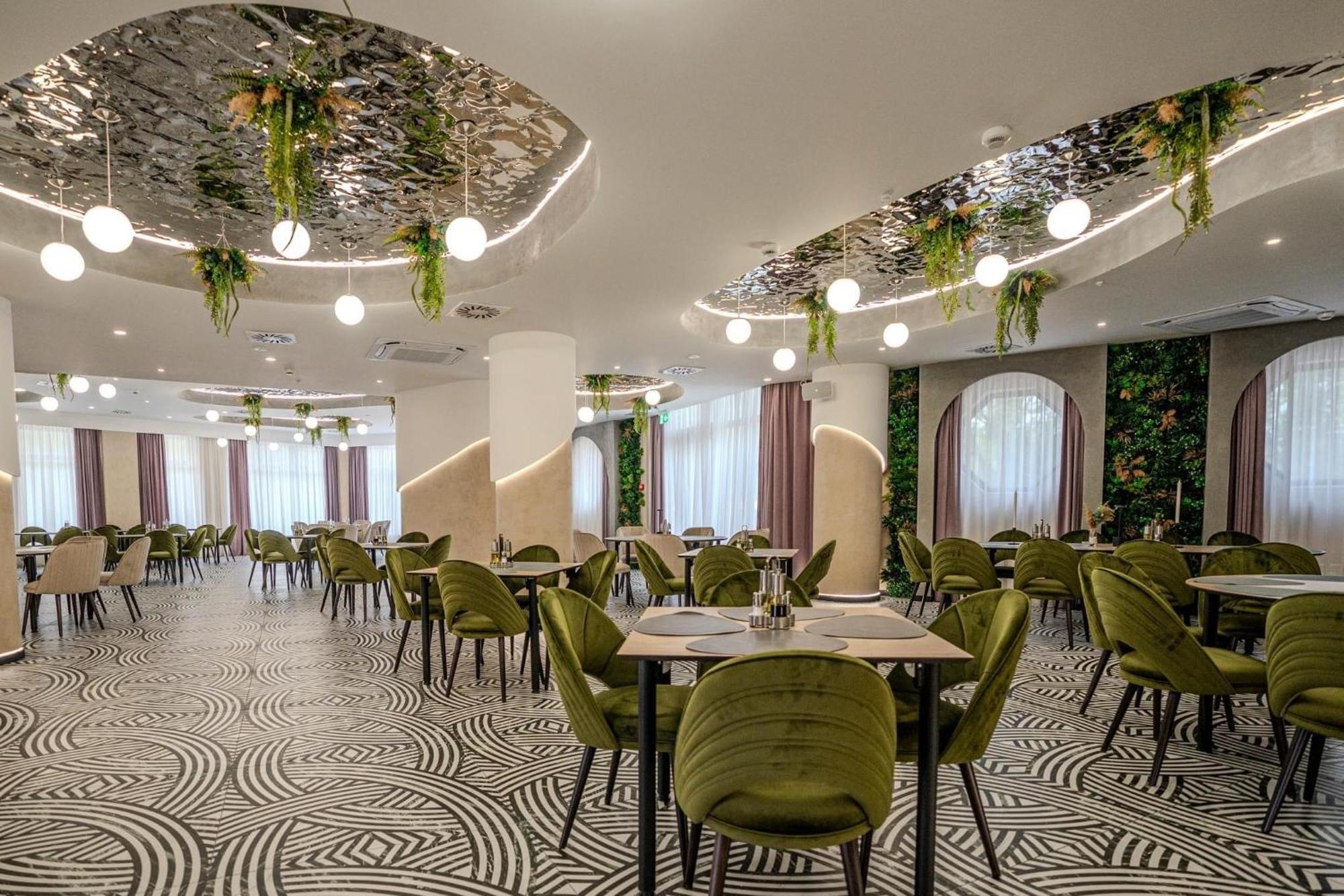 Hotel Emi Mihail Kogalniceanu Luaran gambar